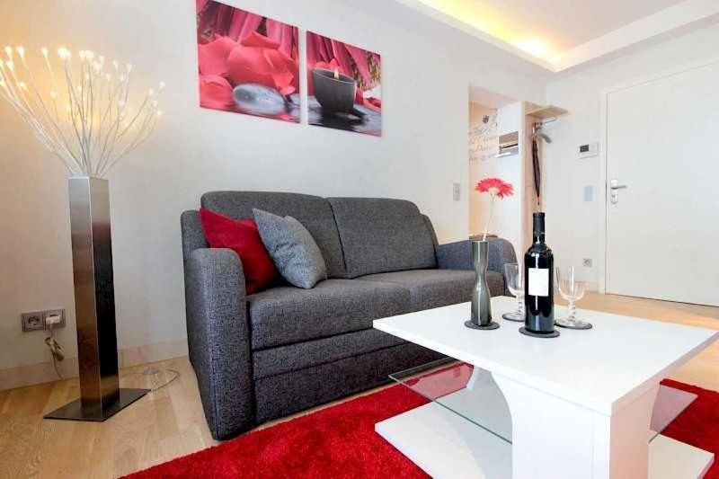 Villa Allegra บินซ์ ภายนอก รูปภาพ