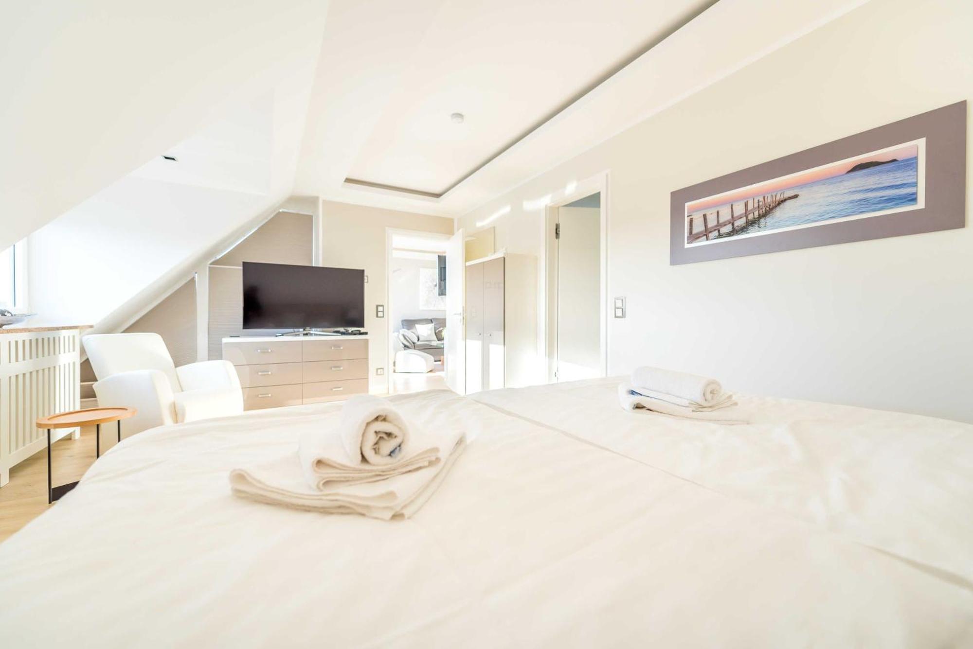 Villa Allegra บินซ์ ภายนอก รูปภาพ